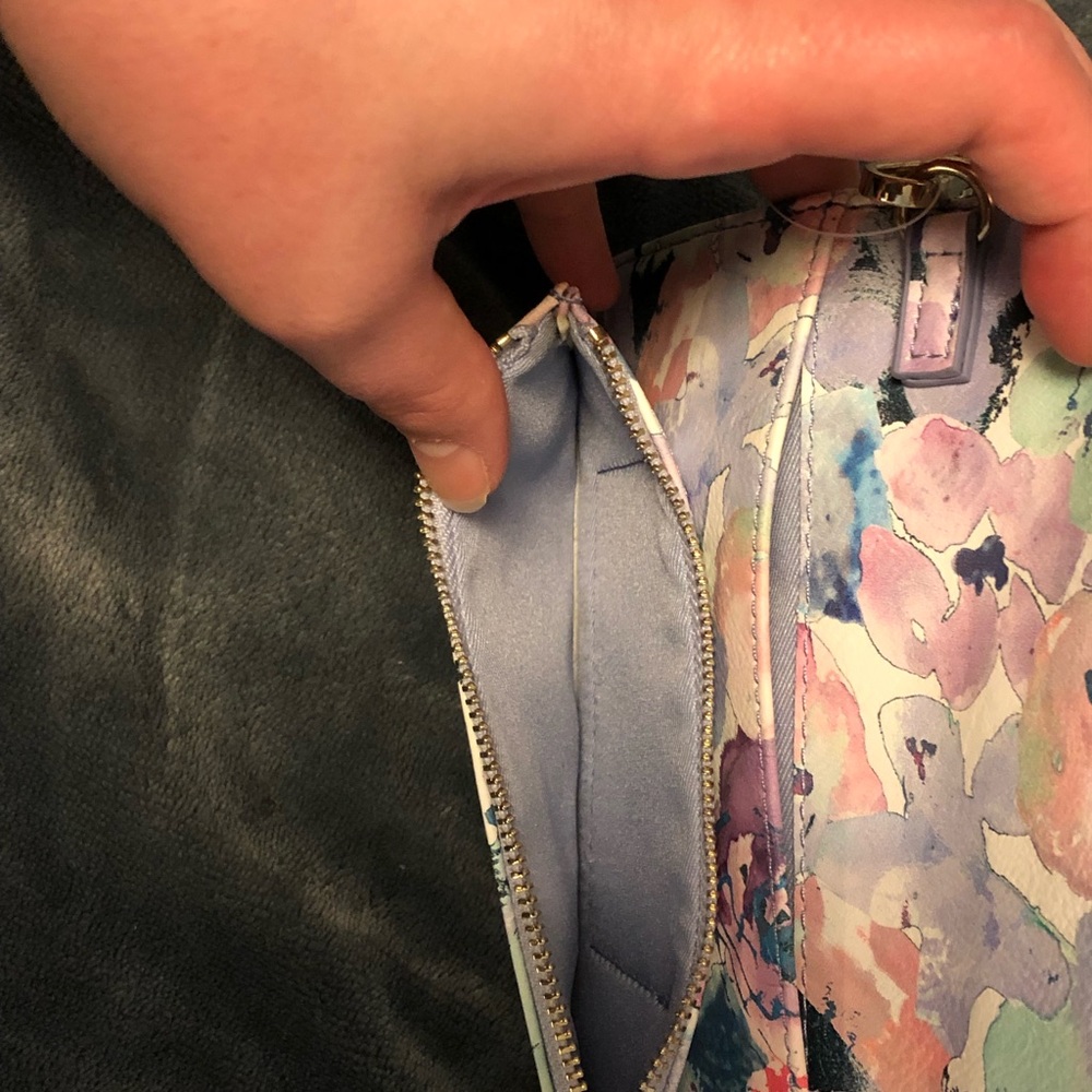 NWT Indigo small floral crossbody convertible wallet bag - Picture 8 of 10